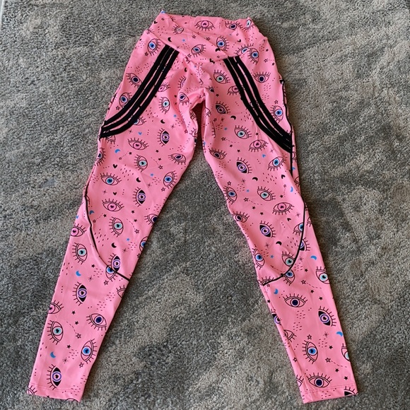 Beautiful set 🧿💗 - Picture 2 of 7